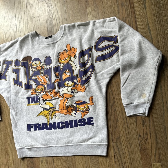 Vintage Minnesota Vikings Spellout NFL Rare Garfield Pullover Crewneck SZ M 90s - Picture 4 of 16